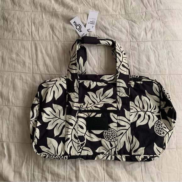 Aloha Collection Holomua Weekender Black and Cream Print Women's Bag New - Picture 4 of 5